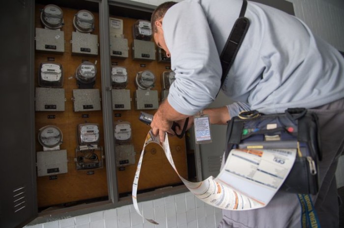 Dados sobre consumo poderão ser fornecidos pelo site da distribuidora - (Foto: Fabio Rodrigues Pozzebom/ Agência Brasil)