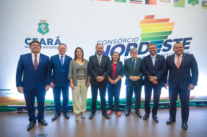 - Reunião do Consórcio Nordeste realizada em Fortaleza (Foto: Gilson Teixeira)