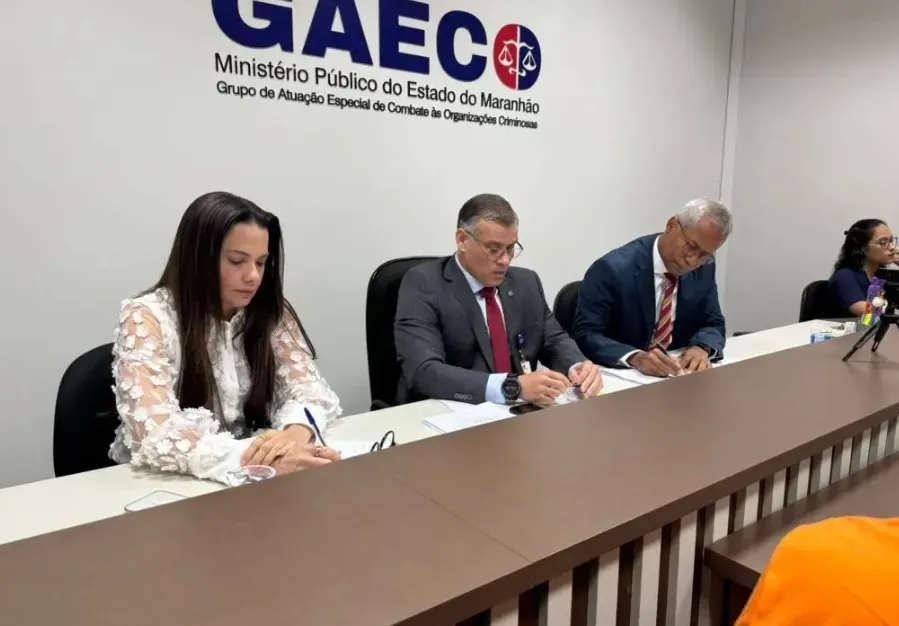 Promotores do Gaeco durante oitiva de envolvidos em escândalo de desvio dos cofres públicos  (MPMA/Divulgação)