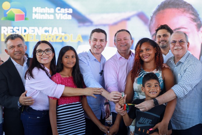 - Entrega do Residencial Leonel Brizola, em Timon (Foto: Rodrigo Ribeiro)