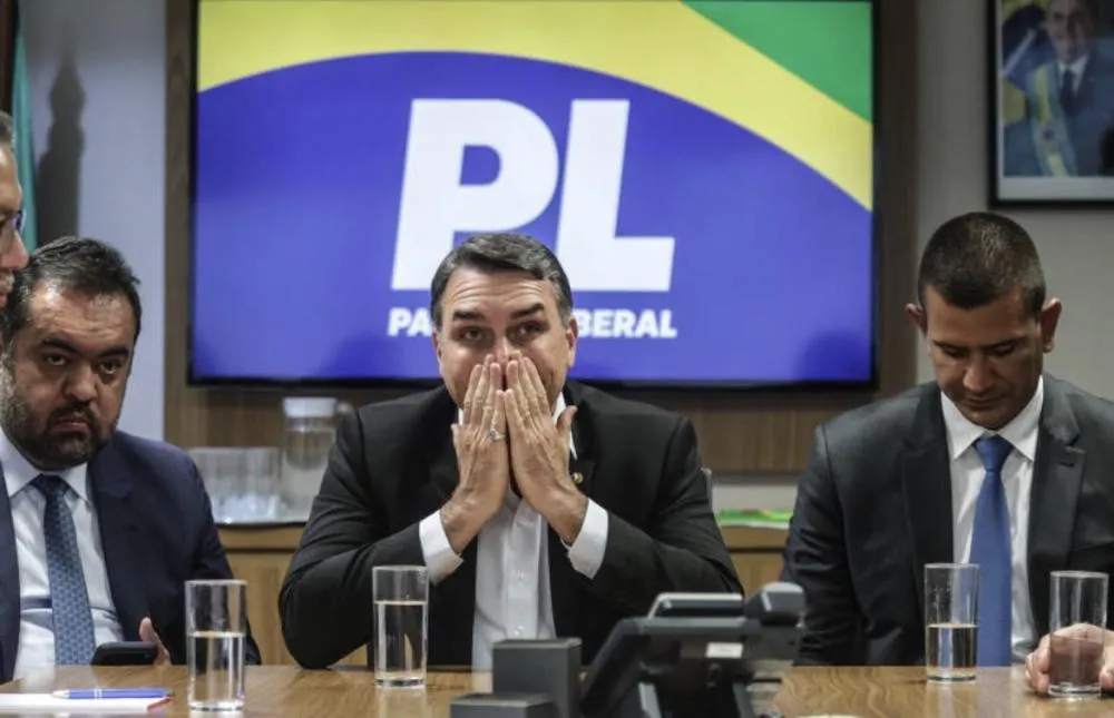 DESDOBRAMENTO NACIONAL: A pré-candidatura ao Senado de Márcio Canella (União Brasil) entrou em crise após o político ser alvo de busca e apreensão e detido em flagrante pela Polícia Federal nesta quarta-feira (7).