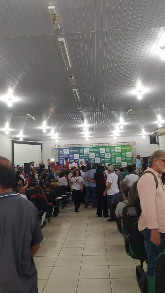 Insatisfação Crescente: Audiência Pública Marcada por Bate-Boca e Recusa de Representatividade na Discussão sobre a Privatização dos Serviços de Água e Esgoto