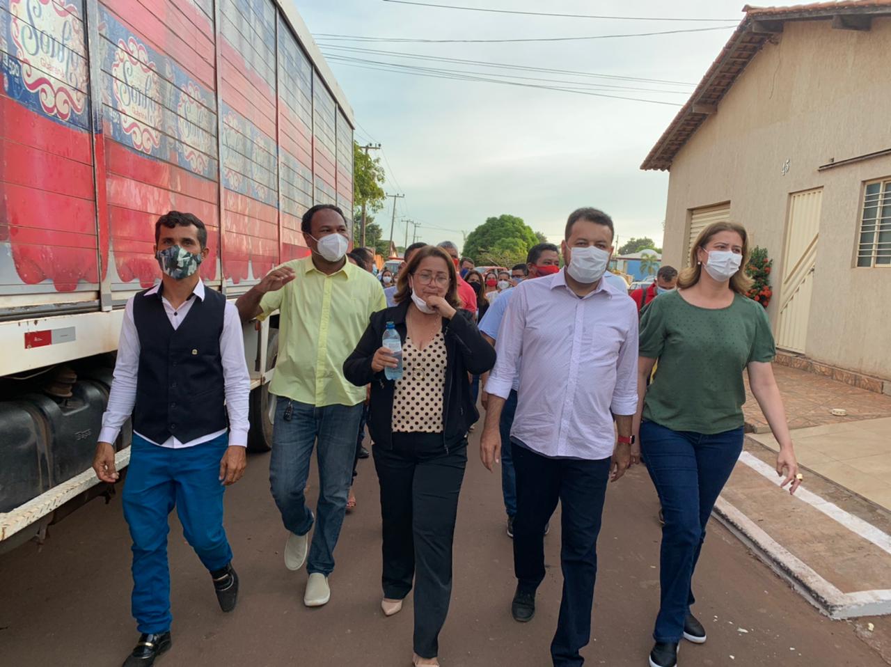 Lideranças políticas acompanham Clayton Noleto em entrega de obras e serviços em Lajeado Novo