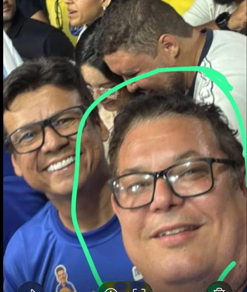 O servidor de Imperatriz Eduardo Massoli Braga faleceu no local. O procurador-geral do município, Solon Rodrigues, foi internado em estado grave. Braide prestou condolências às famílias.