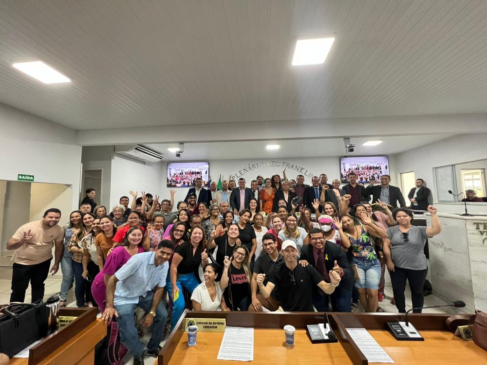 Com a aprovação desse projeto de lei, espera-se que os enfermeiros, técnicos de enfermagem, auxiliares de enfermagem e parteiras se sintam mais reconhecidos e motivados em seus trabalhos, além de contribuir para a melhoria da qualidade do atendimento de s