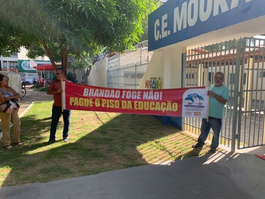 O coordenador regional do Sinproesemma, Willas de Moraes, destacou, em sua fala, a não concretização do acordo de progressões e titulações.