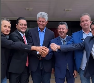 A filiação, carregada de simbolismos, foi abonado pelo Senador Weverton Rocha, líder nacional do PDT, que manifestou apoio, mas se esconde do Prefeito Municipal.
