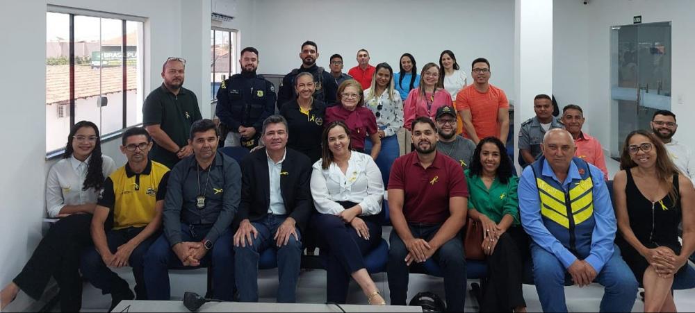 Com o tema "Paz no Trânsito Começa por Você", o Maio Amarelo deste ano busca promover mudanças significativas na percepção e comportamento de todos os envolvidos no trânsito.