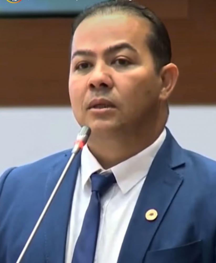 Rildo Amaral conclamou as autoridades a agirem com urgência para reverter essa situação e garantir que a cidade receba a atenção e os recursos necessários para sua recuperação.