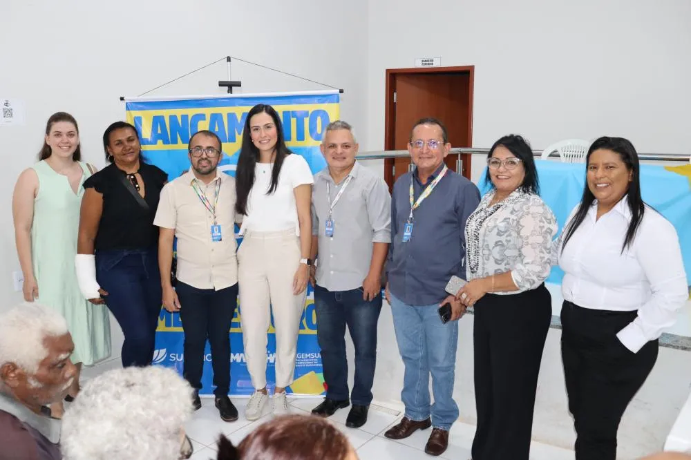 “Estamos trazendo o Programa Minha Vista Meu Tesouro para contemplar as pessoas que estão necessitando imediatamente das cirurgias oftalmológicas e o restabelecimento por completo da visão”, pontuou João Menezes.