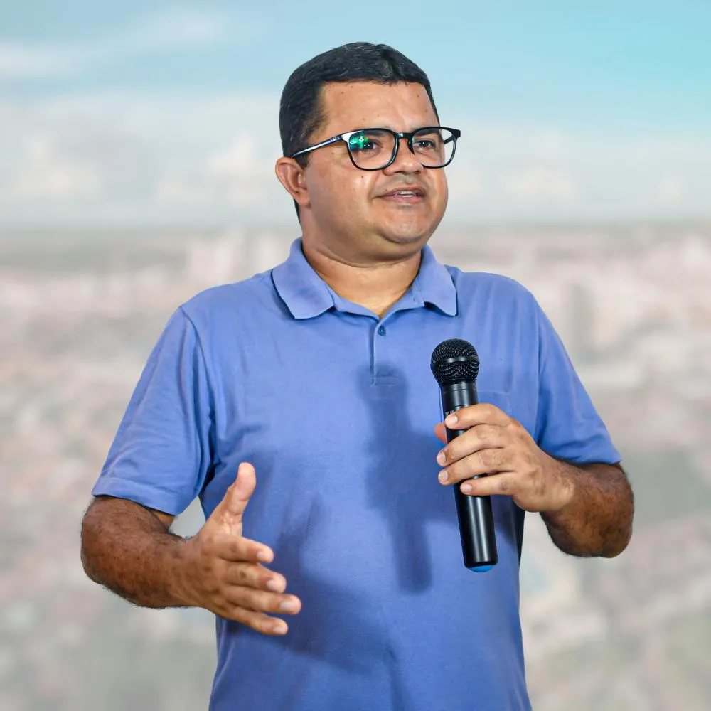 Em uma conversa reservada com o editor deste site, realizada na tarde de hoje, Jonas Alves delineou os motivos de sua decisão para a corrida eleitoral.