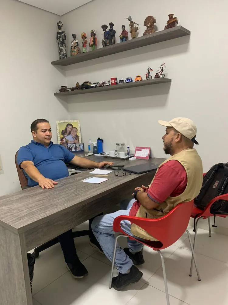 No momento em que completa 47 anos de vida, Rildo Amaral recebeu o jornalista Carlos Leen Santiago para esta entrevista exclusiva em O Progresso.
