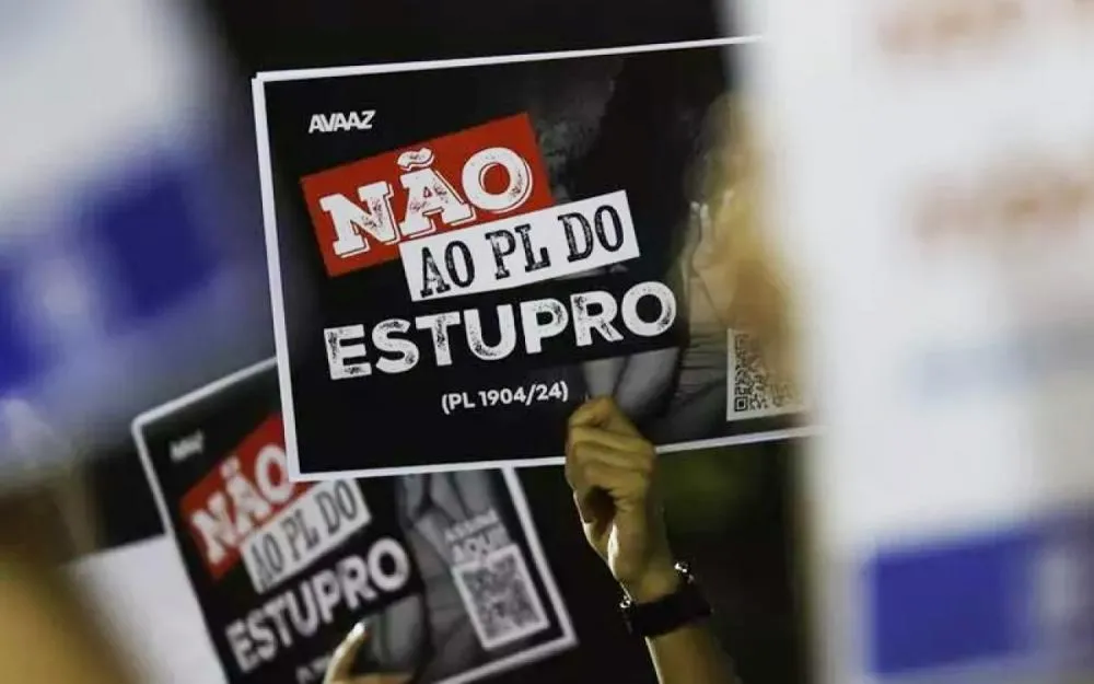 A sociedade aguarda ansiosa pelas próximas movimentações no Congresso, esperando que os direitos fundamentais das mulheres sejam respeitados e que soluções justas e equilibradas sejam encontradas.