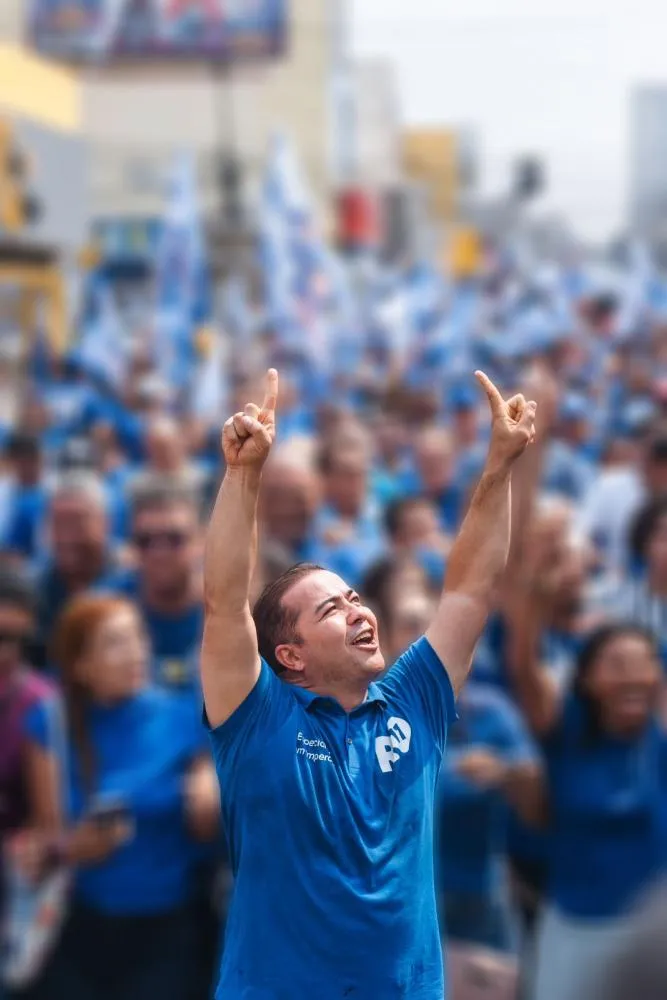 No cenário estimulado, Rildo Amaral cresce e chega a 55,5%, enquanto Mariana fica em 37,2%.