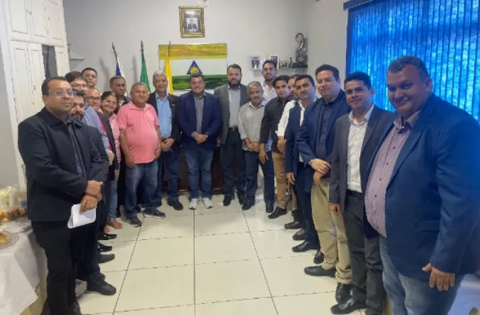 Vereadores se reúnem com Comissão de Transição do Governo eleito. Foto: Assessoria Câmara de Imperatriz