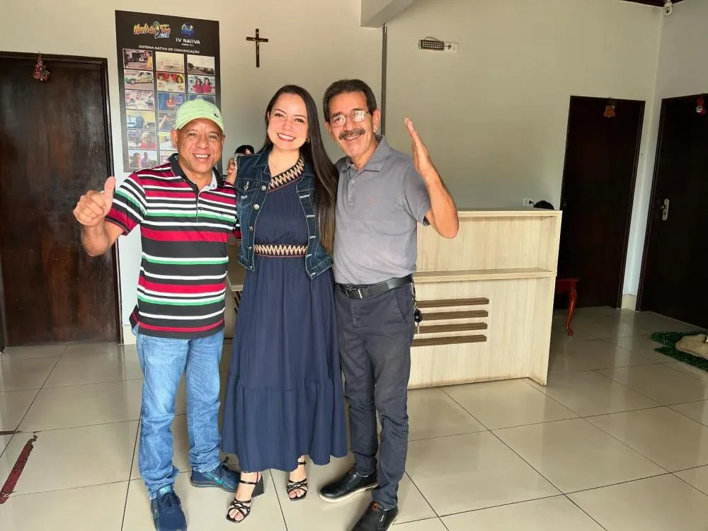 Monica comunicou o fim da parceria com o radialista Arimatéia Jr., principal apresentador do programa, e anunciou novos planos para 2025.