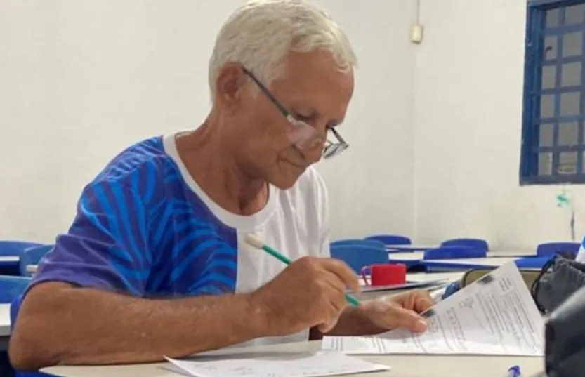 A Prefeitura prorrogou até 31 de janeiro de 2025 o prazo para matrícula na Educação de Jovens e Adultos (EJA) (Foto: Assessoria)