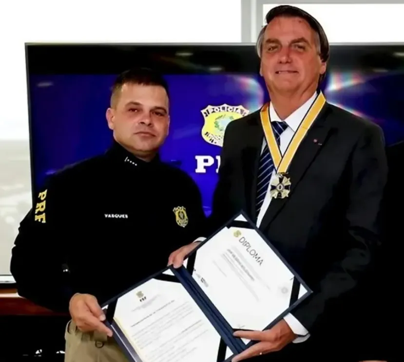 Polícia Rodoviária Federal (PRF), à época sob o comando de Silvinei Vasques, no segundo turno da disputa entre Bolsonaro e Luiz Inácio Lula da Silva. Foto: Divulgação