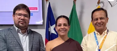 O presidente da Câmara, vereador Adhemar Freitas Jr, divulgou a ação ao lado da secretária de Desenvolvimento Social, Carol Pereira.Foto: Divulgação.