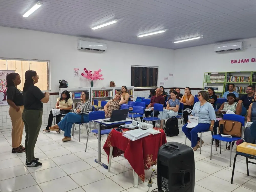 A formação faz parte de uma série de encontros promovidos pela SUPERP em várias Unidades Regionais de Educação (UREs) do Maranhão. Foto: Divulgação