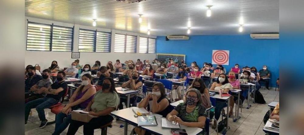 Unidade Regional de Educação de Imperatriz realizou oficina sobre elaboração de disciplinas eletivas.