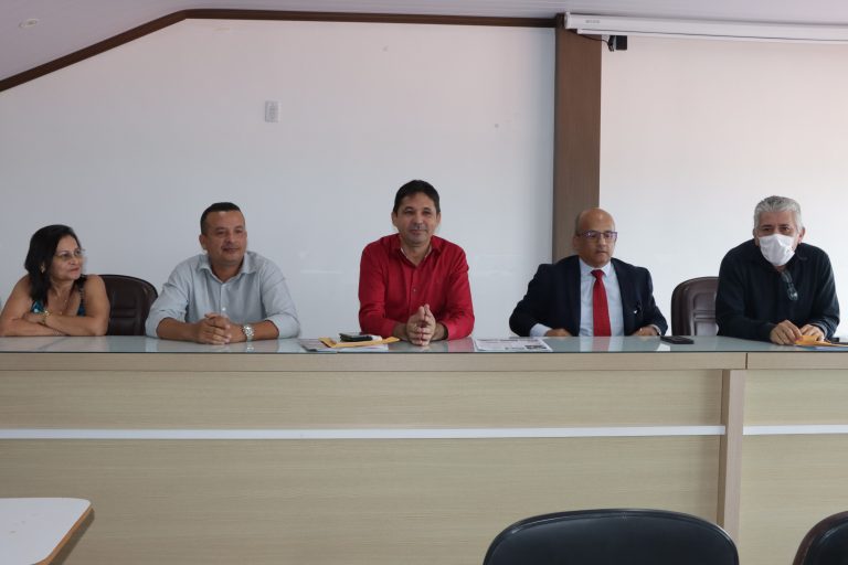 A cerimônia de posse teve a presença da Assessoria Jurídica do SINPROESEMMA
