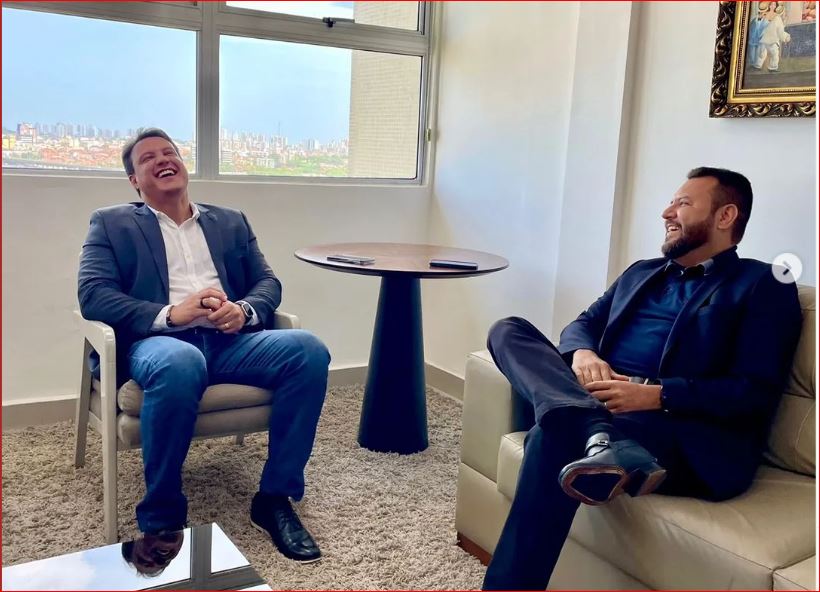 Imagem do dia: Felipe Camarão e Clayton Noleto