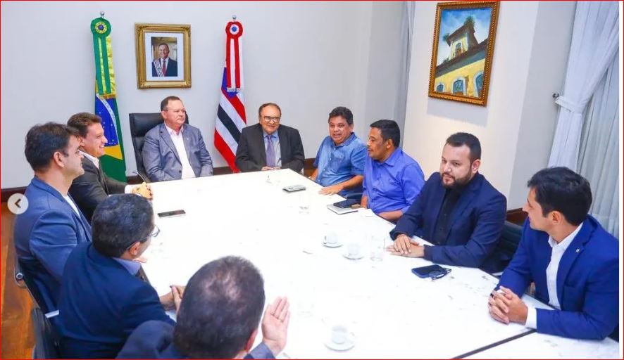 Clayton Noleto participa de reunião com lideranças políticas e o Gov. Carlos Brandão 