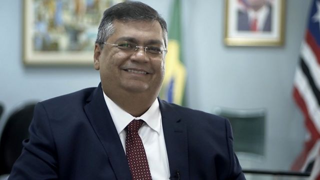 Nominalmente, o ministro citou a prisão do ex-titular da Justiça Anderson Torres, também ex-secretário de Segurança do Distrito Federal. Em outro momento da entrevista, mencionou a prisão de um ex-deputado que frequentava a casa do ex-presidente, mas sem 