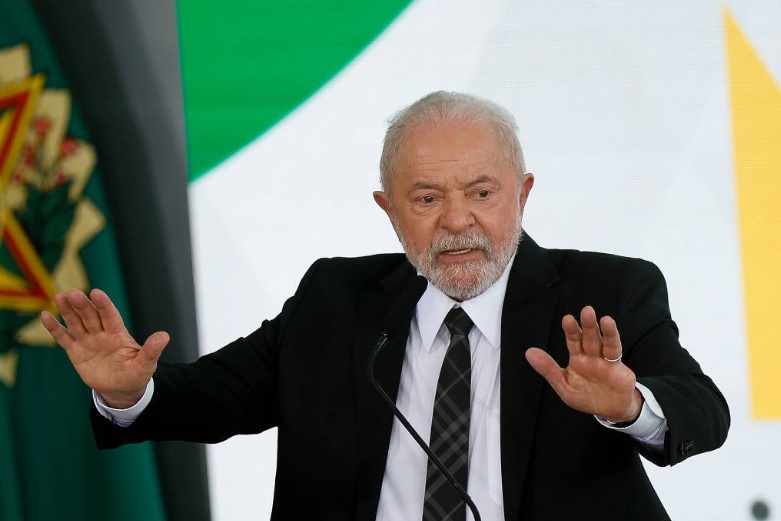 Presidente Lula durante evento recente com catadores de materiais recicláveis no Palácio do Planalto - Pedro Ladeira/Folhapress
