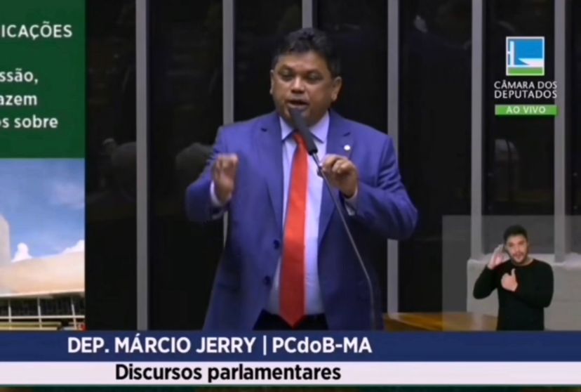 O deputado Márcio Jerry (PCdoB-MA), fez um pedido para que manifestações como a de Eduardo não fossem acolhidas. Ele respondeu dizendo que não era “larápio” e a discussão ficou acalorada.